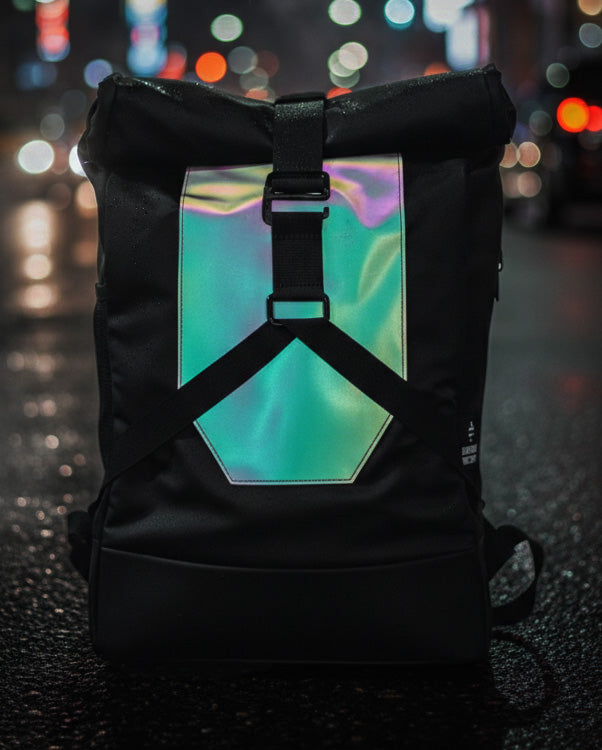 sac-velo-urbain-urban-circus-noir-impermeable-reflechissant-rainbow-irise