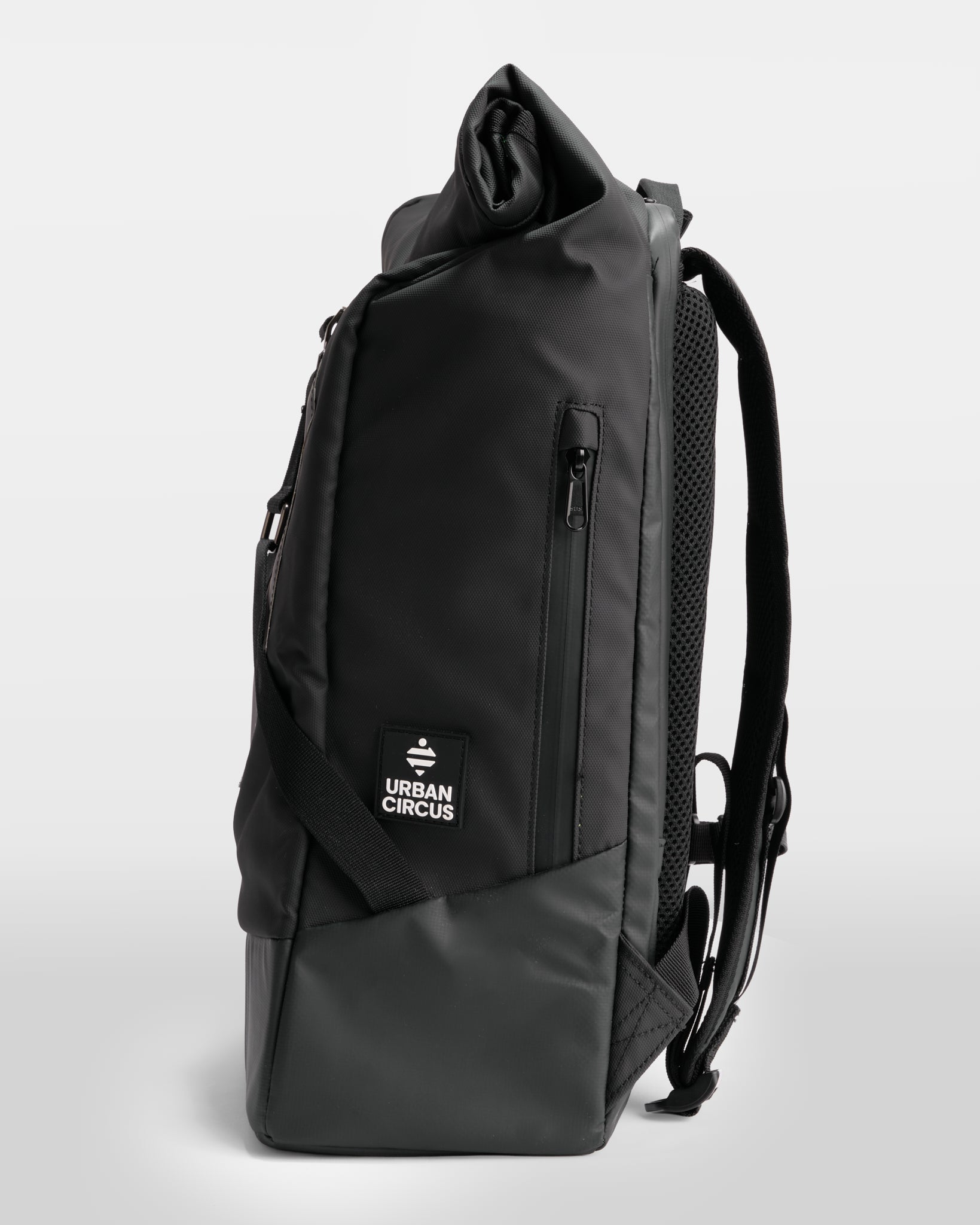sac-velo-urbain-urban-circus-noir-reflechissant-poche-exterieure-impermeable