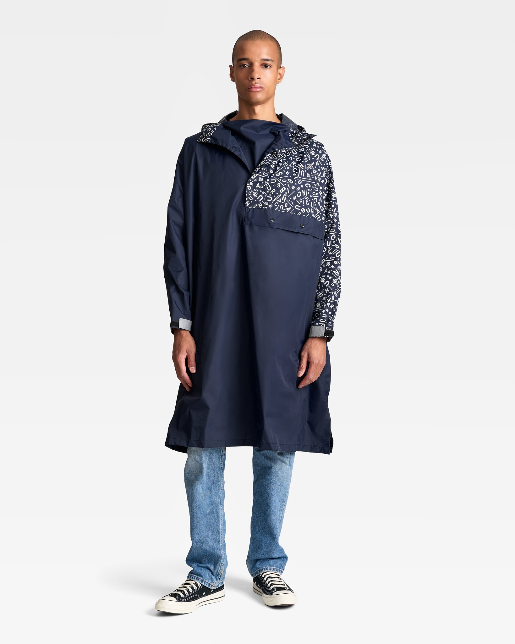 poncho-de-pluie-velo-motif-graffiti-bleu-marine-homme