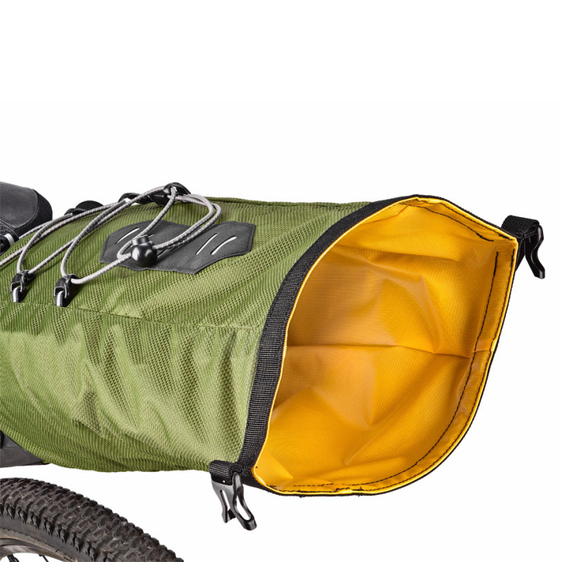 sacoche-de-selle-bikepacking-etanche-11-litres-eco (4)