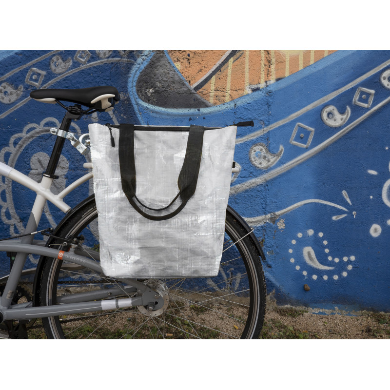 sacoche-arriere-pp-recycle-fixation-porte-bagages-gris (1)