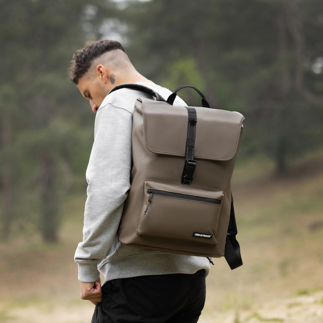 sac-a-dos-sacoche-backpack-bikepack-urban-proof-marron