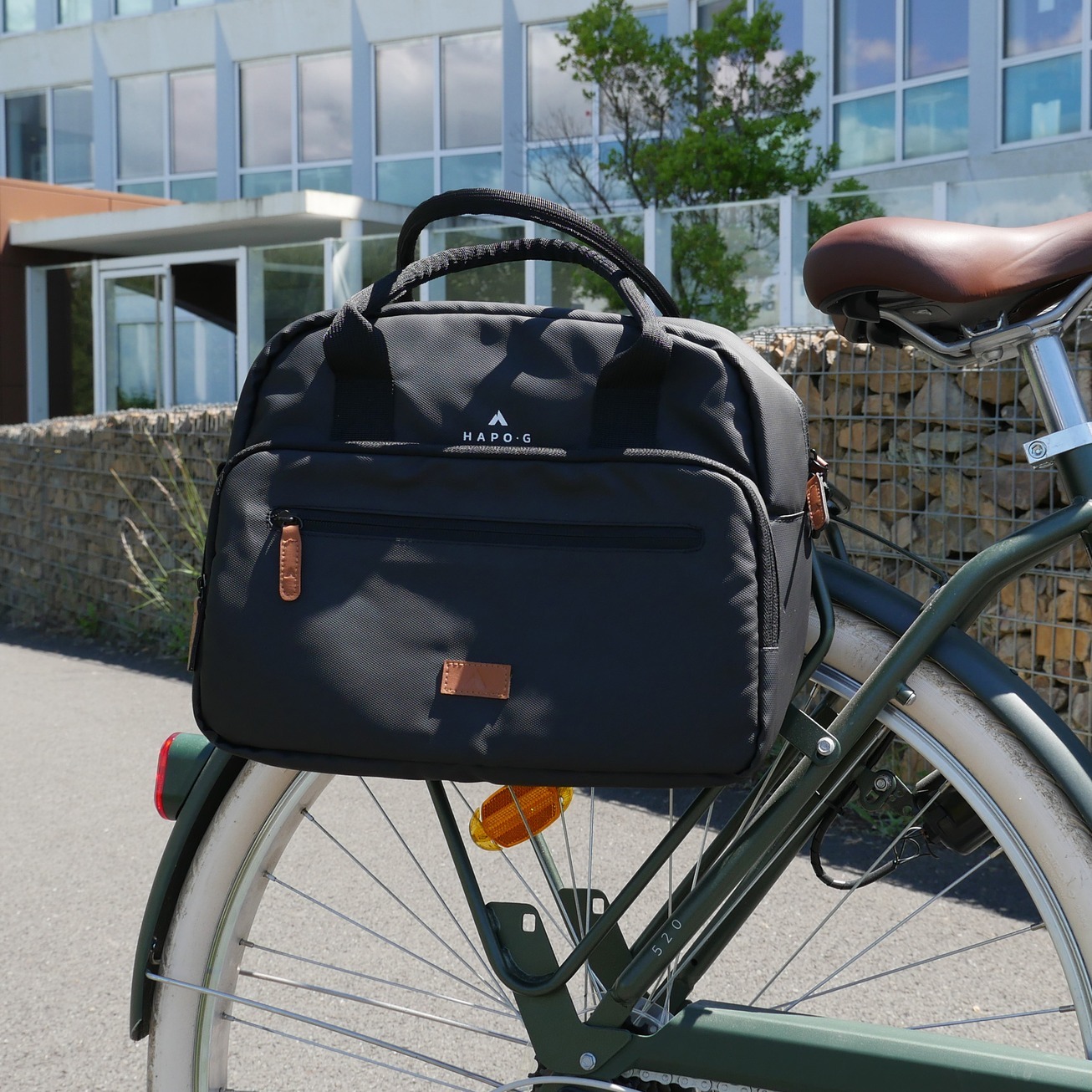 sacoche-velo-travail-noir-porte-bagage-velo