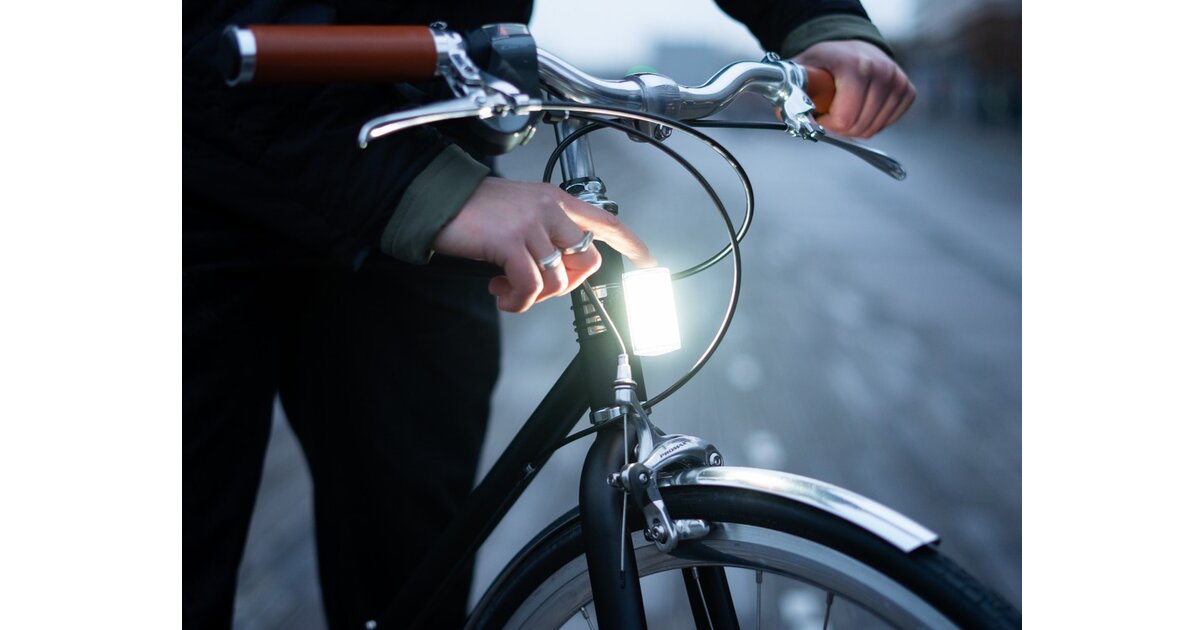 SHAPEHEART innovation française, la seule luière velo agnetique