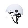 casque-urbain-trendy-avec-visiere