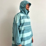 poncho-de-pluie-poule-party-green-stripes