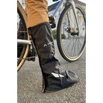 couvre-chaussure-velo-vaude-reflechissant-en-dessous-genoux.jpeg