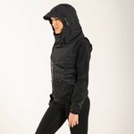 capuche-amovible-technique-femme-sportive-cycliste