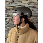 casque-velo-led-optimiz-porte-femme