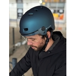 casque-trottinette-multisport-avec-visiere