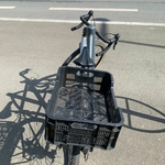 caisse-plate-velo-noir