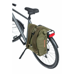 Basil-SoHo-bicycle-backpack-Nordlicht-green