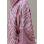 veste-pluie-rose-jeune-adolescente-femme