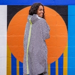 poncho-pied-de-poule-noir-blanc