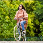poncho-velo-sobre-femme