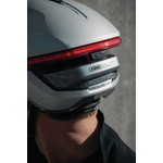 casque-abus-hype-ace-noir-eclairage-jour
