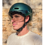 casque-velo-homme-a-visiere-avec-lumiere-cosmo-connected