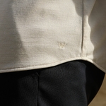 polo-en-laine-merinos-homme-velo-thermoregulant-col-italien-peu-froissable-haut-niveau-de-finition