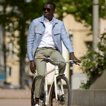 pantalon-homme-wolbe-resistant-et-adapte-velo-ecoresponsable-tissu-leger-respirant-en-laine-merinos