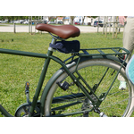 sacoche-de-selle-velo-bikepacking-hapo-g-avec-bandes-reflechissantes-0.7-l-deux-sangles