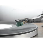 01-hana-e-series-mk2-lifestyle-tonearm