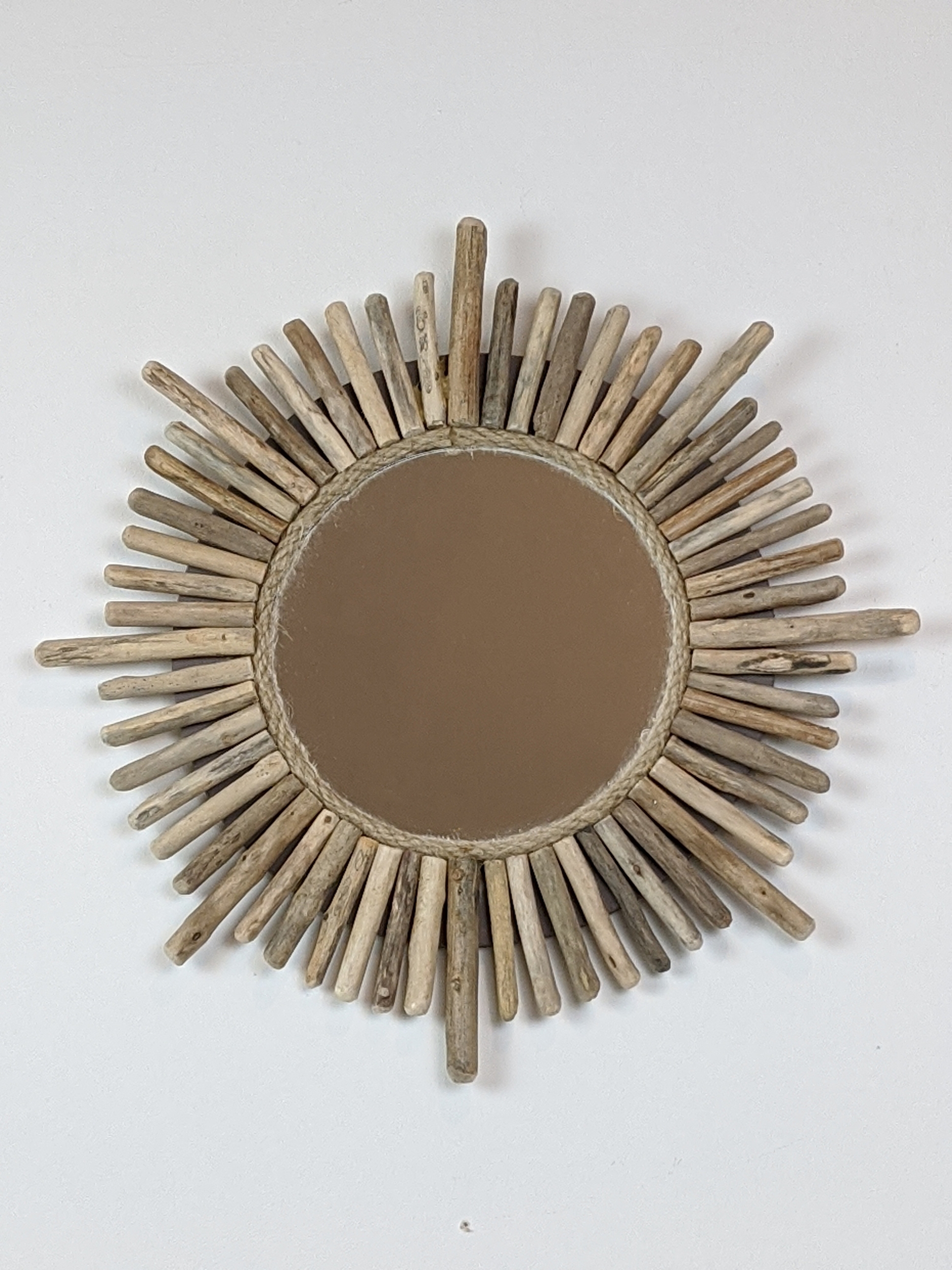 Miroir rond en bois flotté SUN • Boudoir du Monde