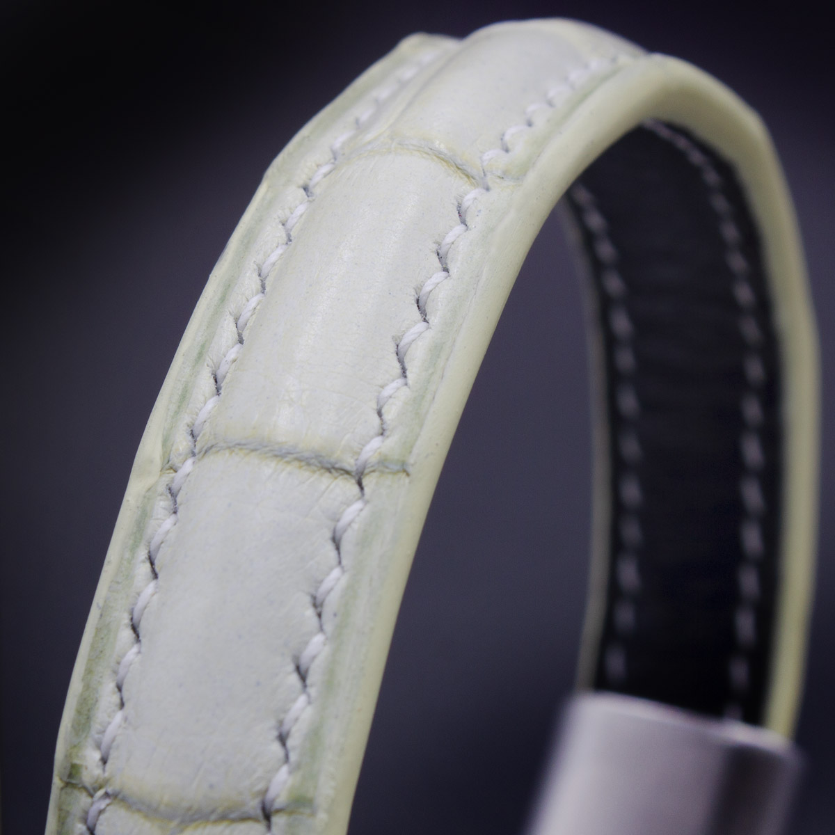 Crivellaro-Bracelet-Couture-Croco-Banc-Cassé-2