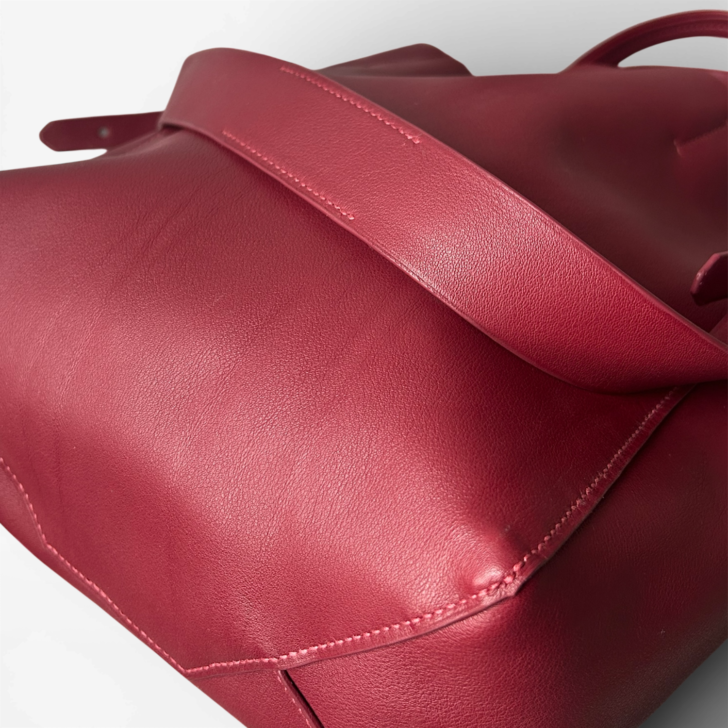 Crivellaro cabas cuir bordeaux zoom fond