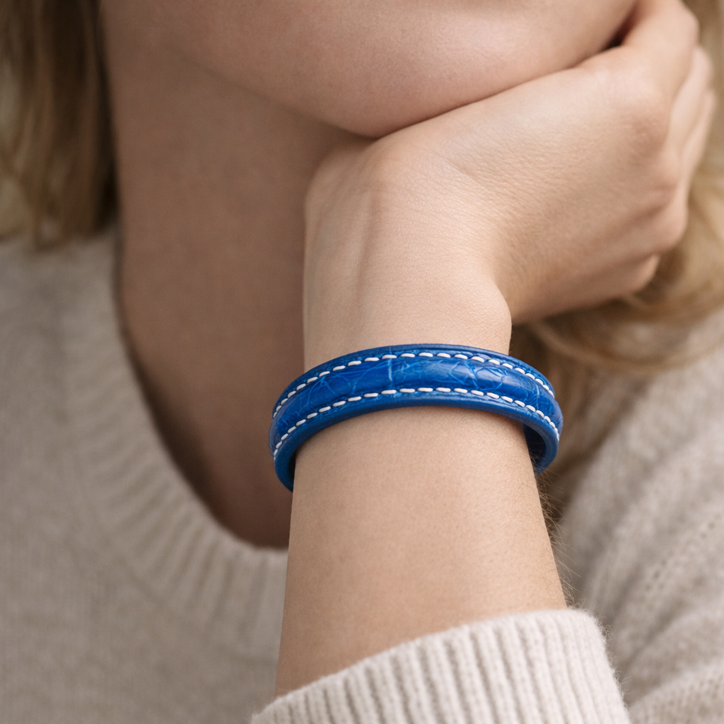384Crivellaro bracelet croco bleu couture blanche femme