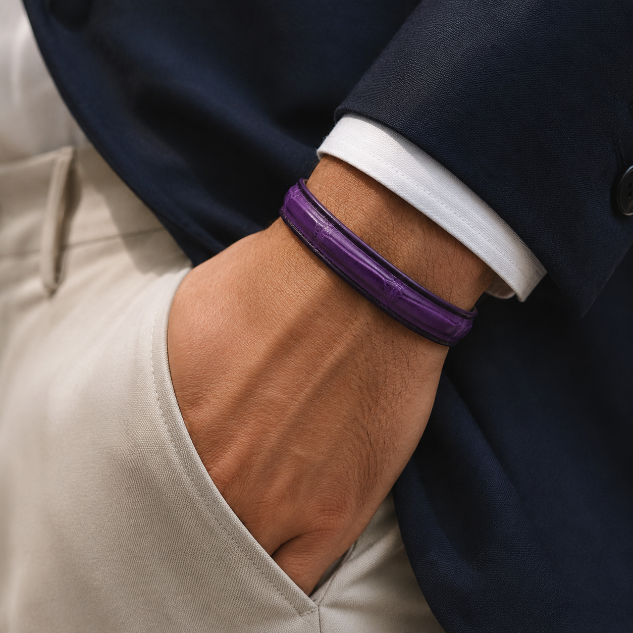 Bracelet cuir crocodile violet