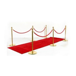 entree-vip-tapis-rouge-potelets-cordons