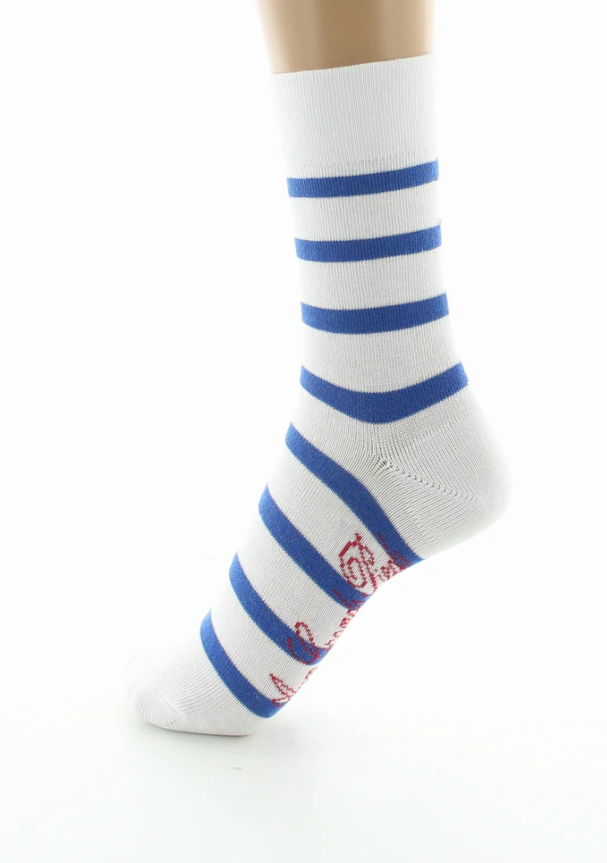 chaussettes-blanc-rayures-bleues-5