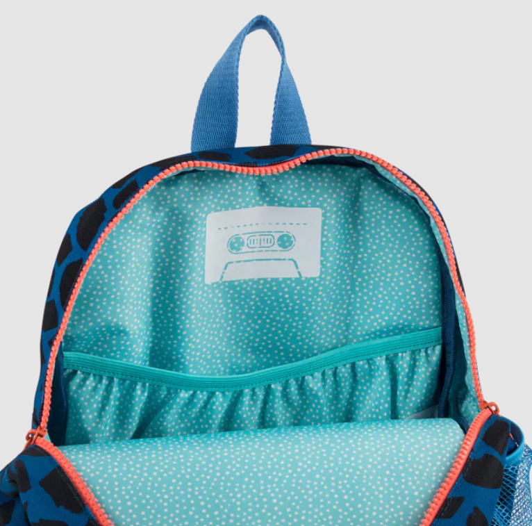sac-a-dos-bleu-puce-pilou-8