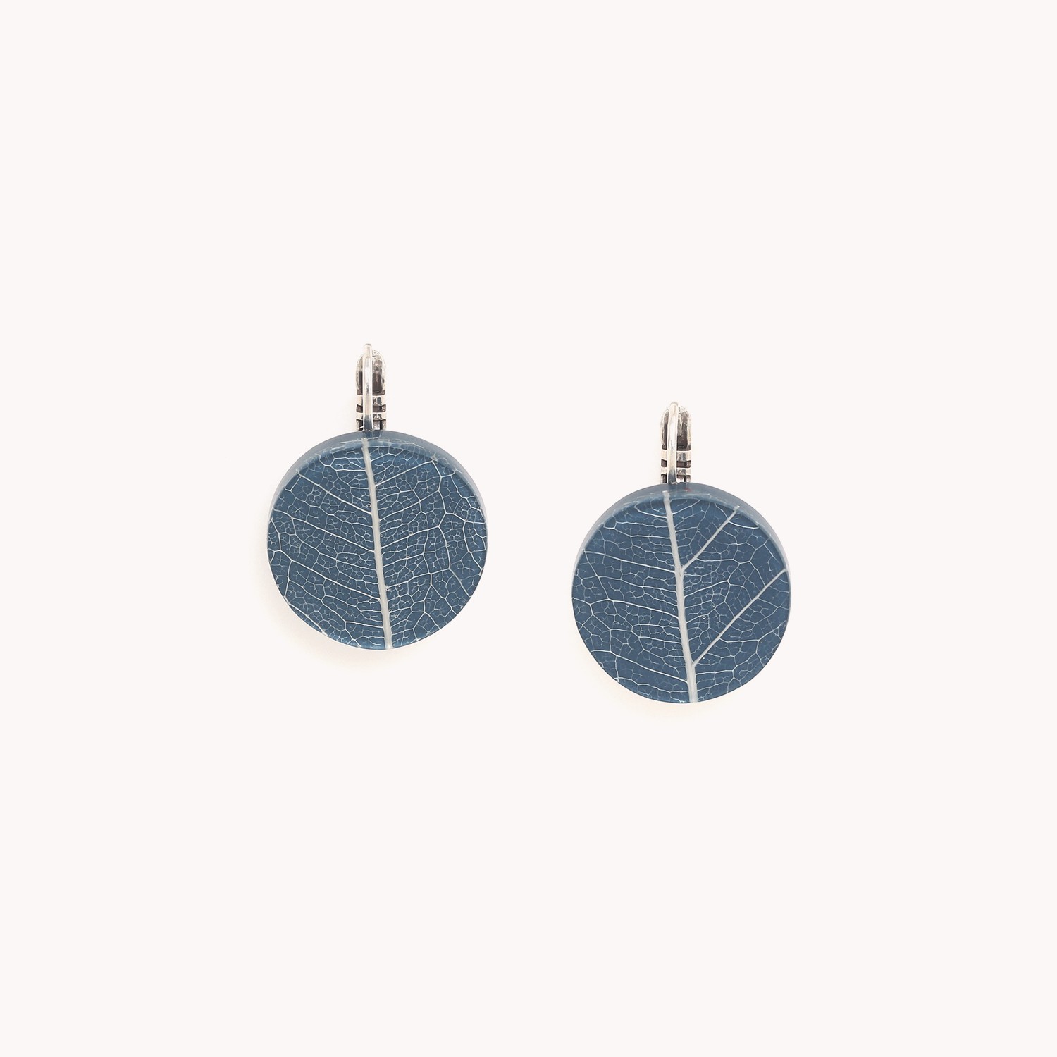 Boucles d\'oreilles dormeuses bleu pétrole - Ficus Carica