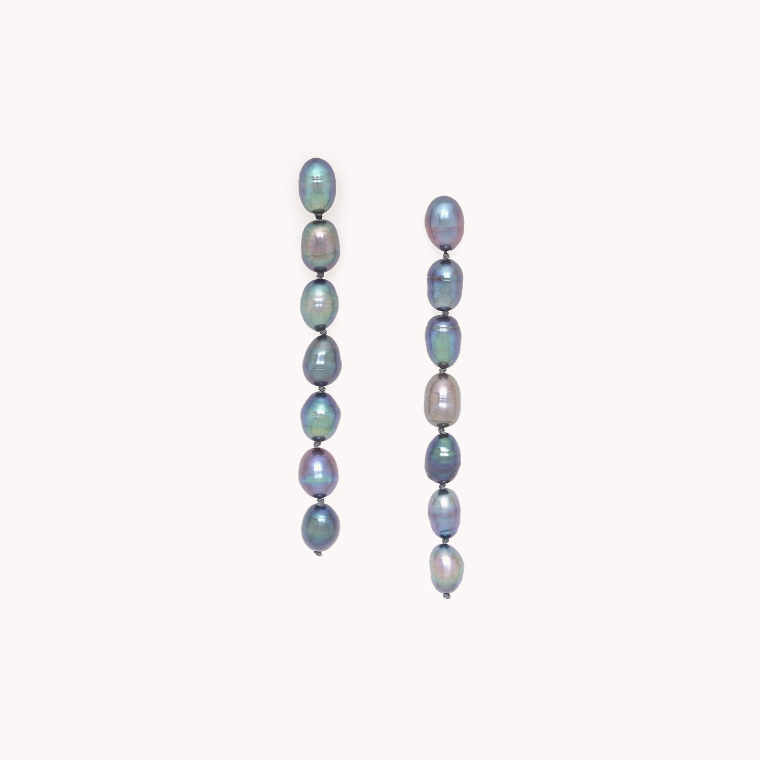 Boucles d\'oreilles poussoir longues - Pebble beach