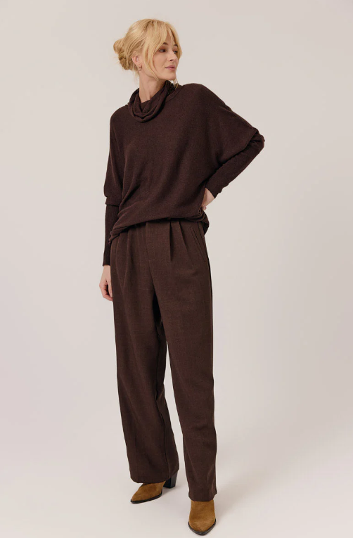 pull-trinidad-marron-artlove-1