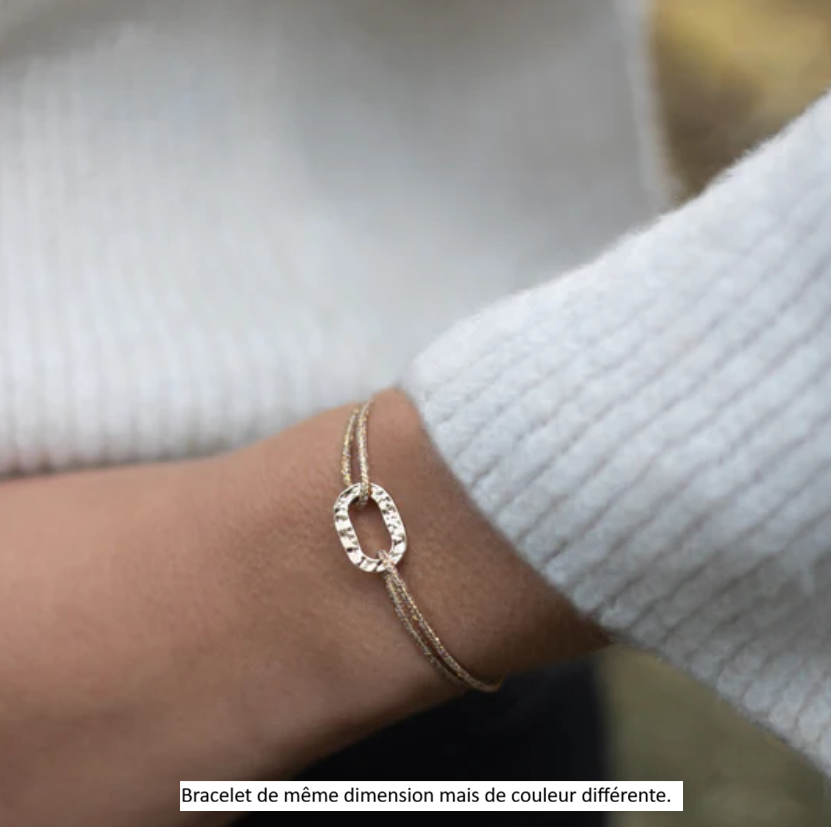 bracelet maillon plat martele porte