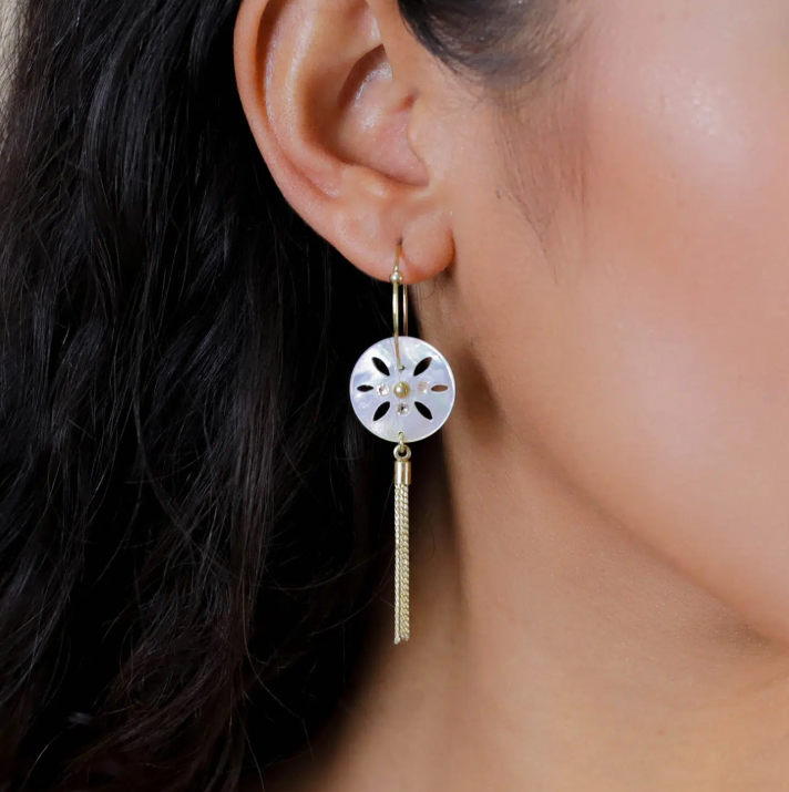 boucles oreilles creoles pompon angelique herval 2