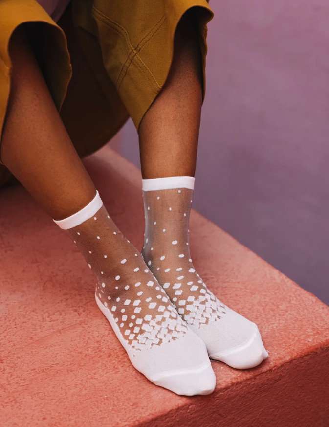 chaussettes nakmeguro white atelier saint eustache 2