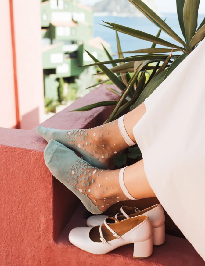 chaussettes nakmeguro champagne atelier saint eustache 4