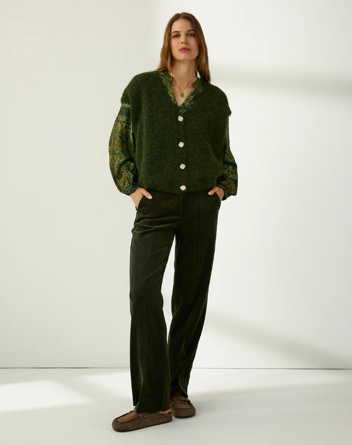gilet-col-V-vert-paz-torraz-2