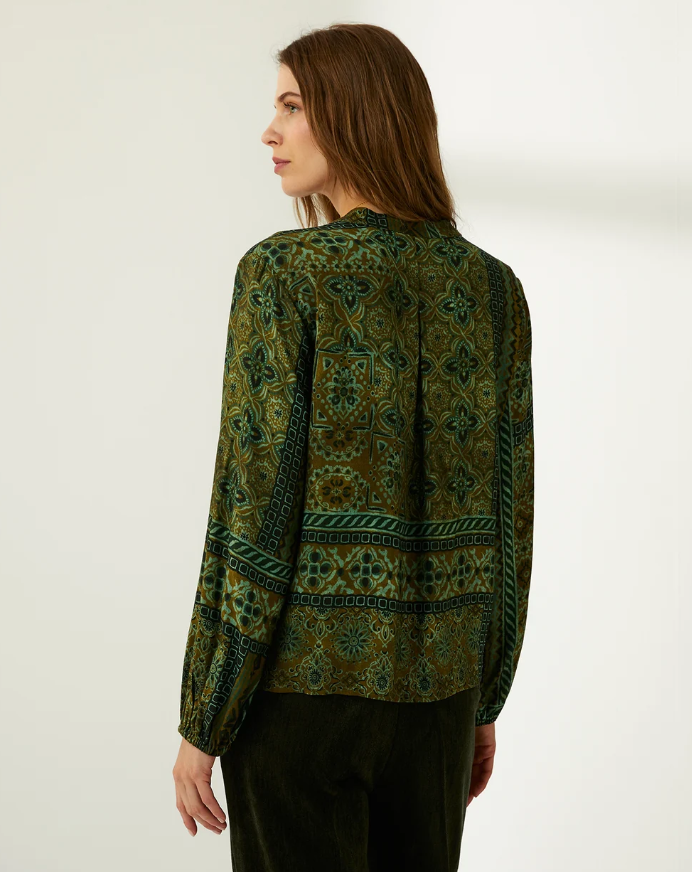 blouse-col-V-vert-paz-torras-3