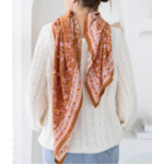 grand-foulard-sarika-caramel (2)