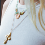 collier_long_croix_eve_2