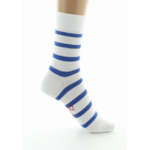 chaussettes-blanc-rayures-bleues-2