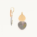 Boucles doreilles dormeuses nacre noire et nacre dorée calliope nature bijoux 2