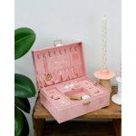 Louise-velours-rose-maison-scarlett-1