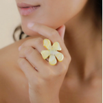 bague fleur nacre fioria nature 3