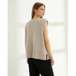 pull-sans-manches-beige-paz-torras-3