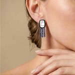 Boucles doreilles poussoir 3 rangs de lapis lazuli Calypso Nature Bijoux, porté
